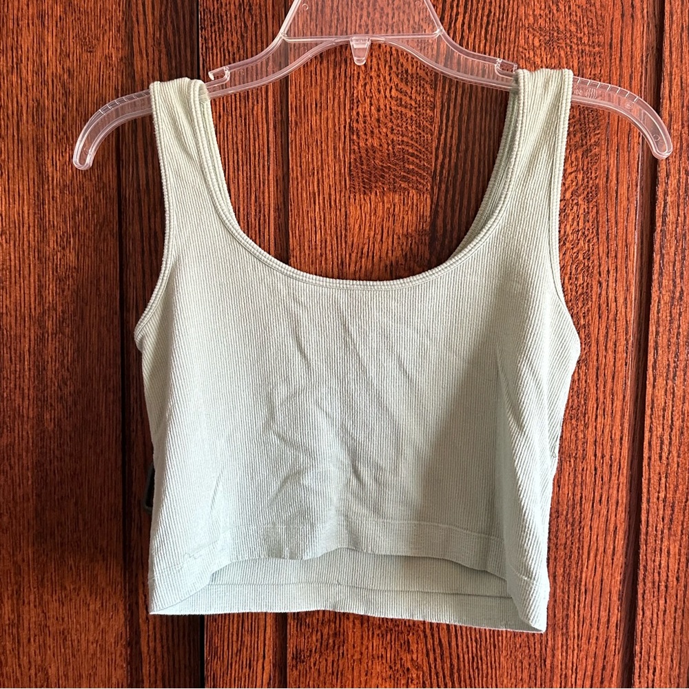 SO Ripped Crop Top